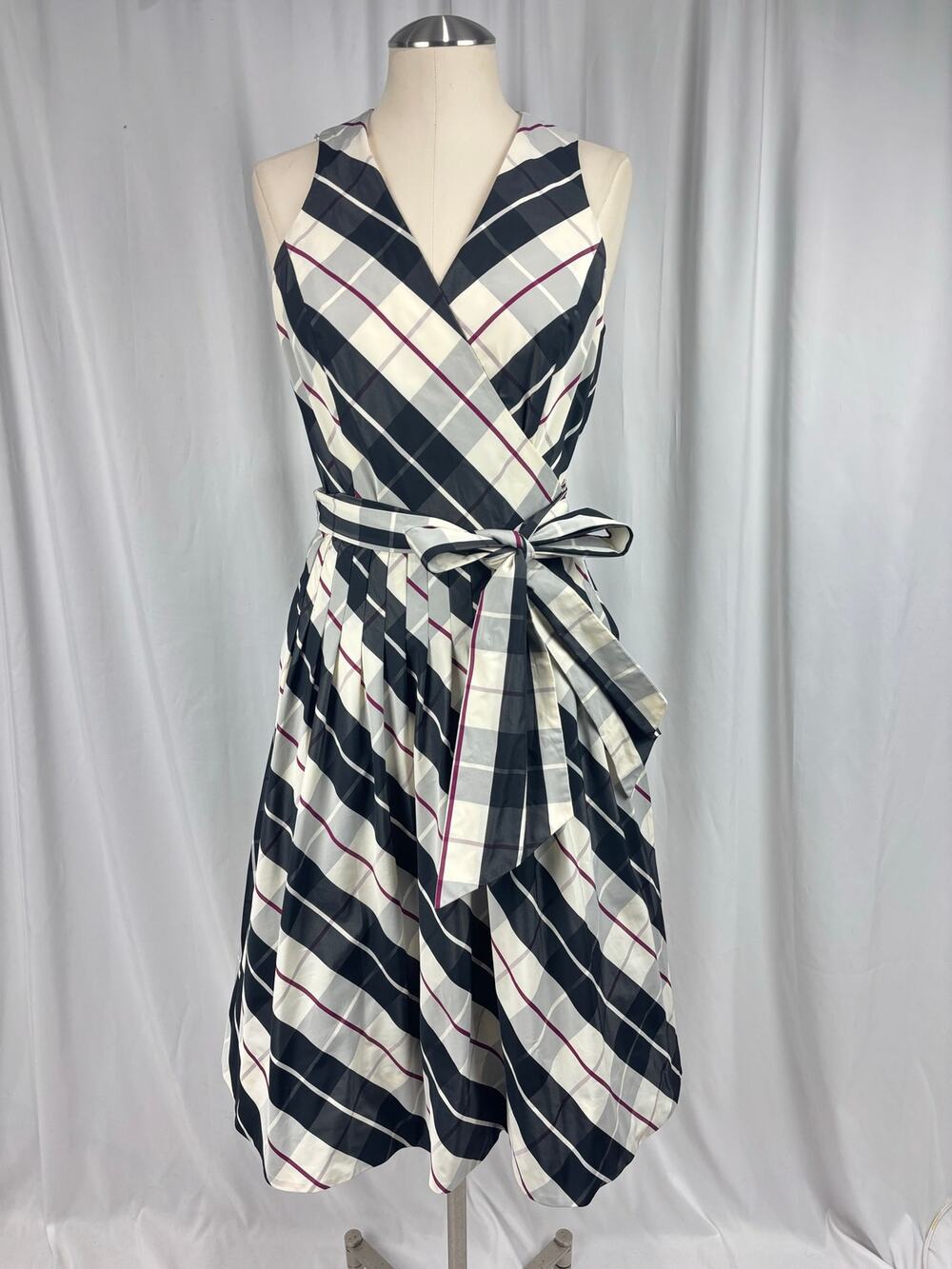 Lauren Ralph Lauren Plaid Taffeta Wrap Dress Size 6 Sleeveless Holiday Midi